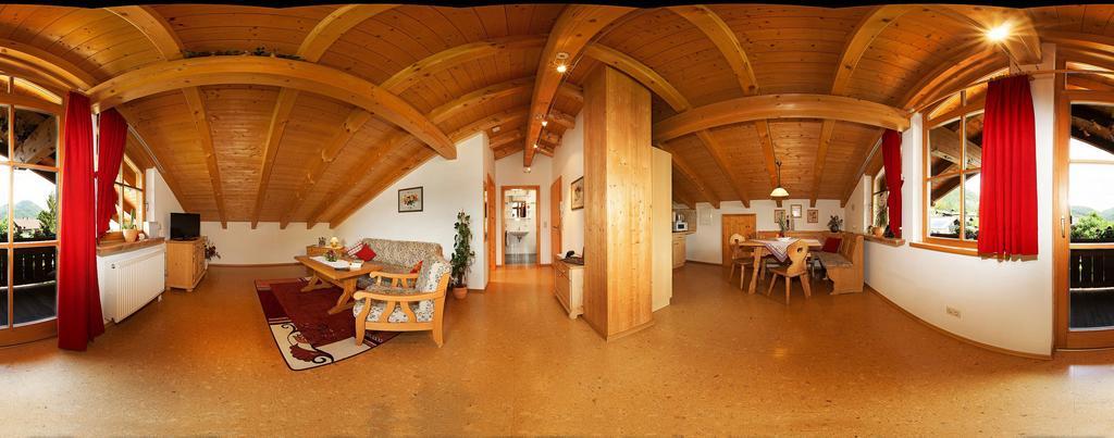 Ferienwohnung Kaiserfeld ไรท์อิมวิงเคอ ภายนอก รูปภาพ